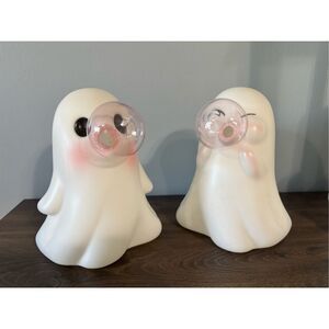 Ghost Blowing Pink Bubbles Summerween Viral TikTok Ghost